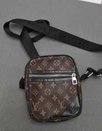 Saszetka Louis vuitton