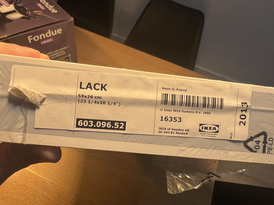 Polka ikea lack biala