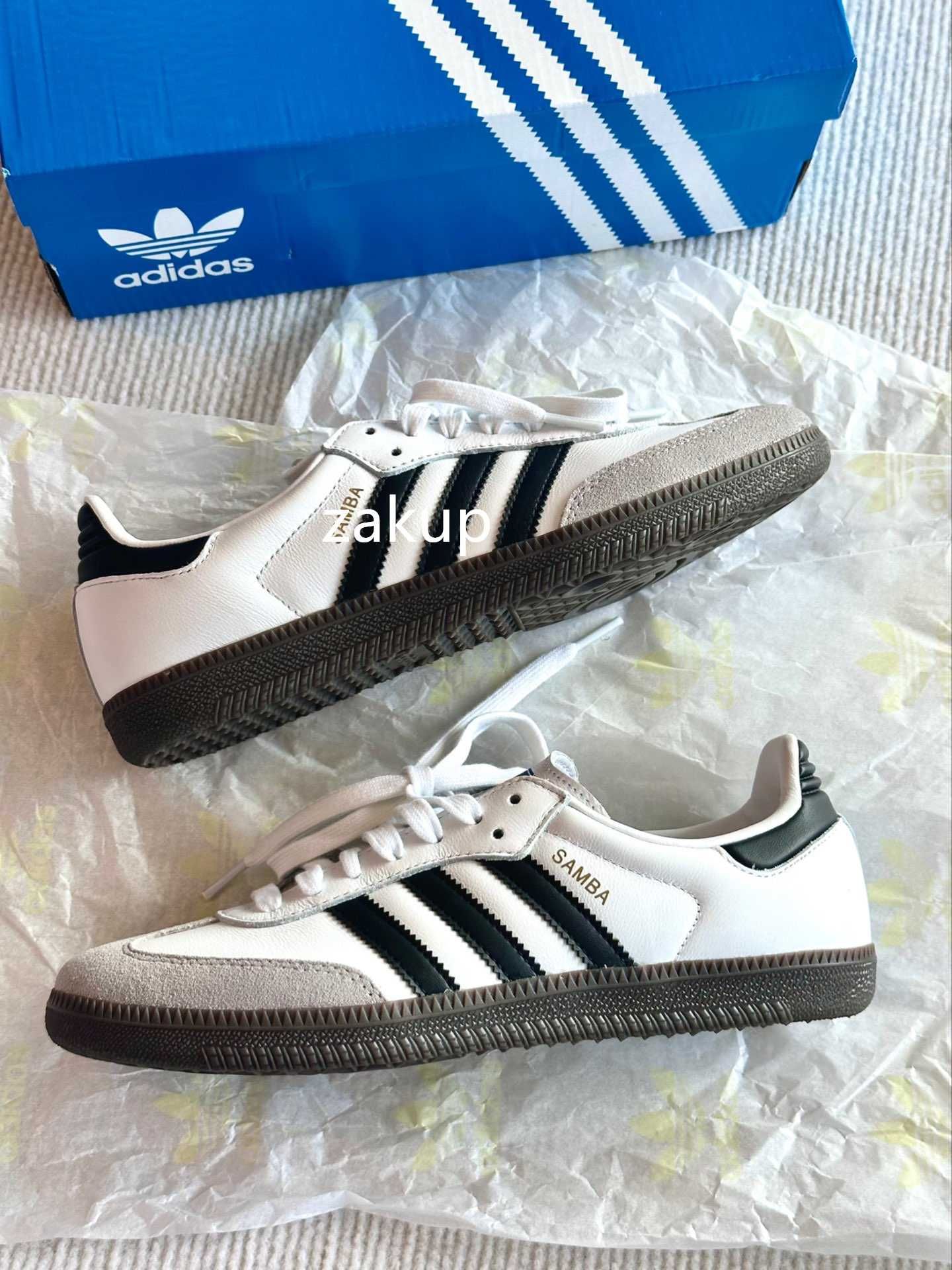 Oryginalny Adi Trampki_adidasSambaOG Cloud WhiteCoreBlack R.40