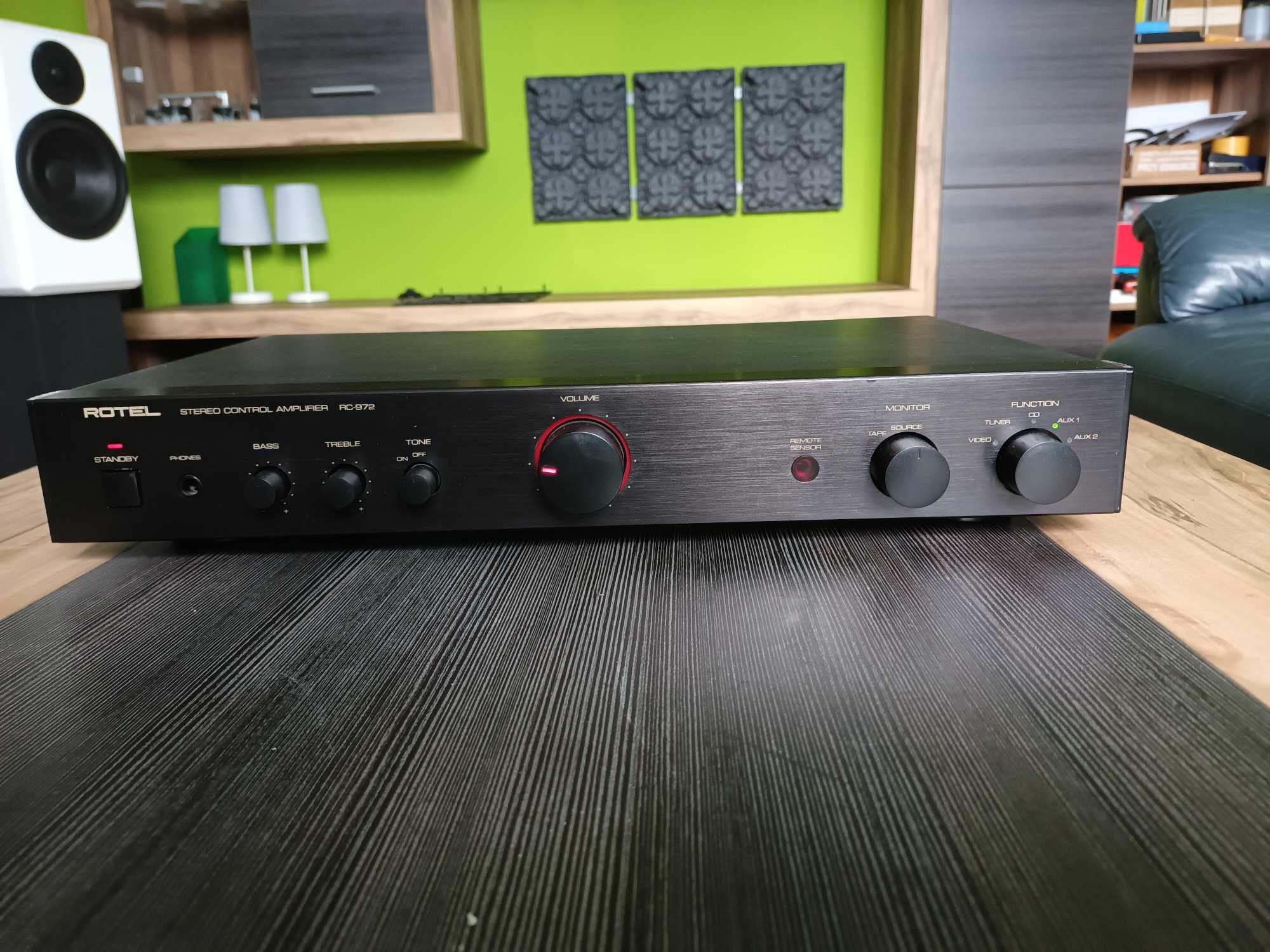 Przedwzmacniacz Rotel RC 972