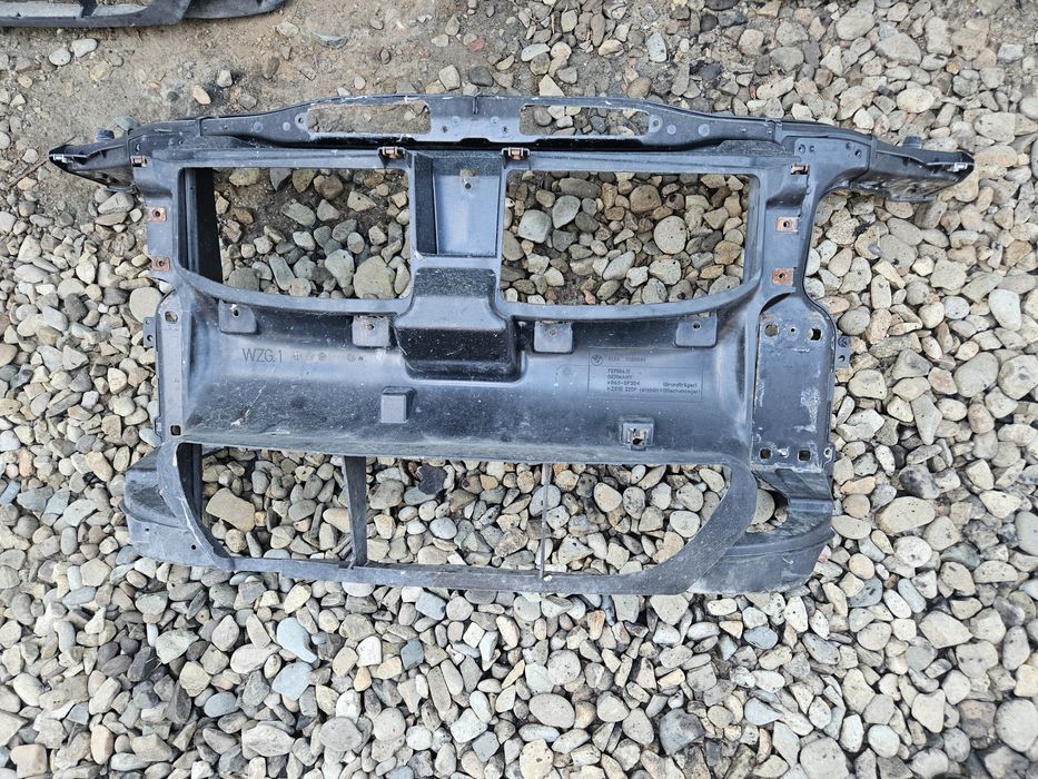 Телевізор Екран Морда Панель Е90 Е91 Е92 Е93 BMW E90 E91 E92 E93 Шрот