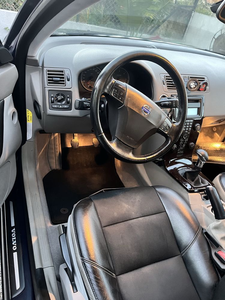 Volvo s40 2.D.  2005