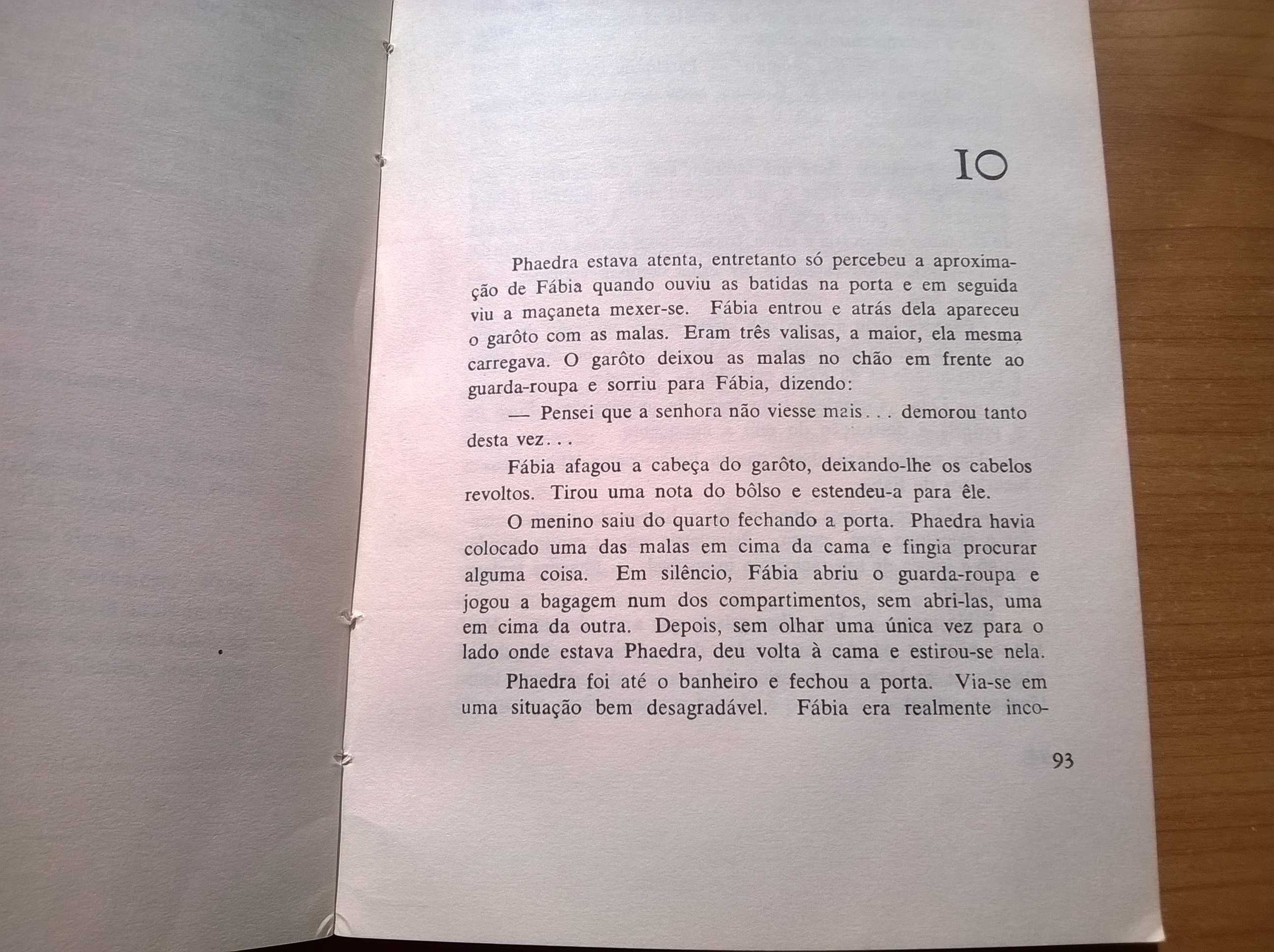 A Breve História de Fábia - Cassandra Rios