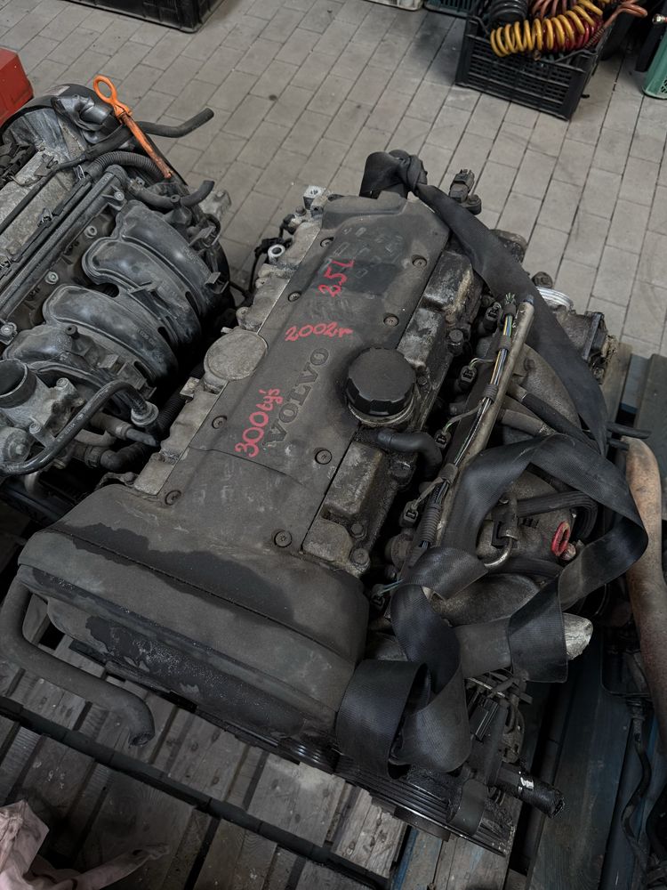 Silnik volvo 2.4 B5244S kompletny