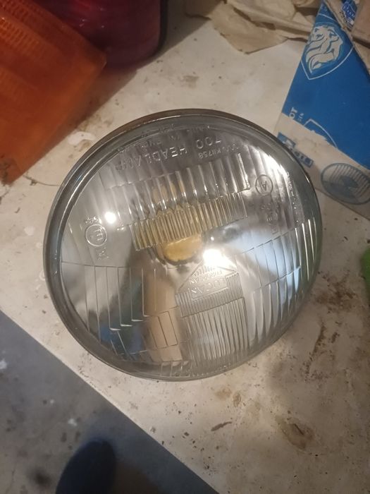 Vendo oticas peugeot antigo
