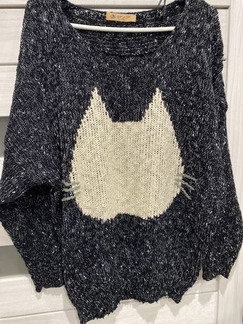 Sweterek z kotkiem