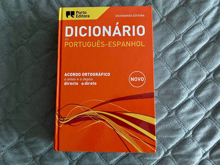 Dicionários Português-Espanhol e Espanhol-Português