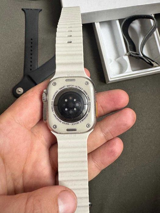 Apple Watch Ultra смарт годинник