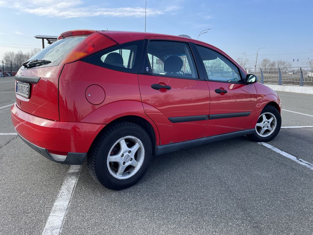 Ford focus MK1, бензин 2.0, Ghia (кондиціонер, електропакет)