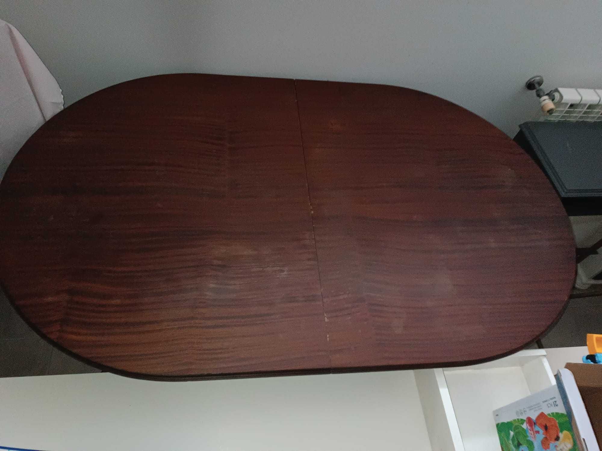 Conjunto Antigo: Cristaleira + Mesa + Cadeiras