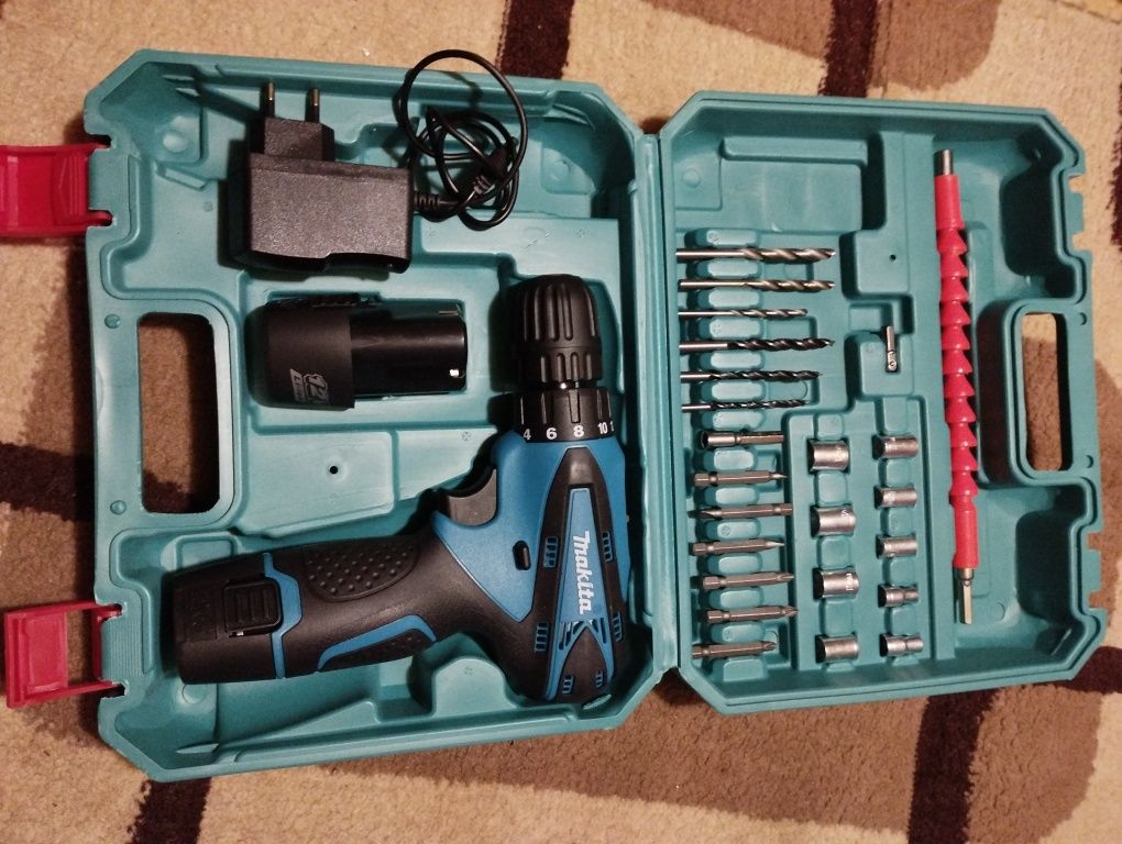 Продам шуропо верт, Makita. Стан новий