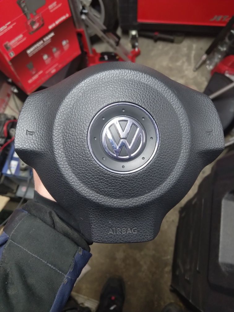 Airbag poduszka kierowcy VW golf vi polo 6r v scirocco caddy tiguan