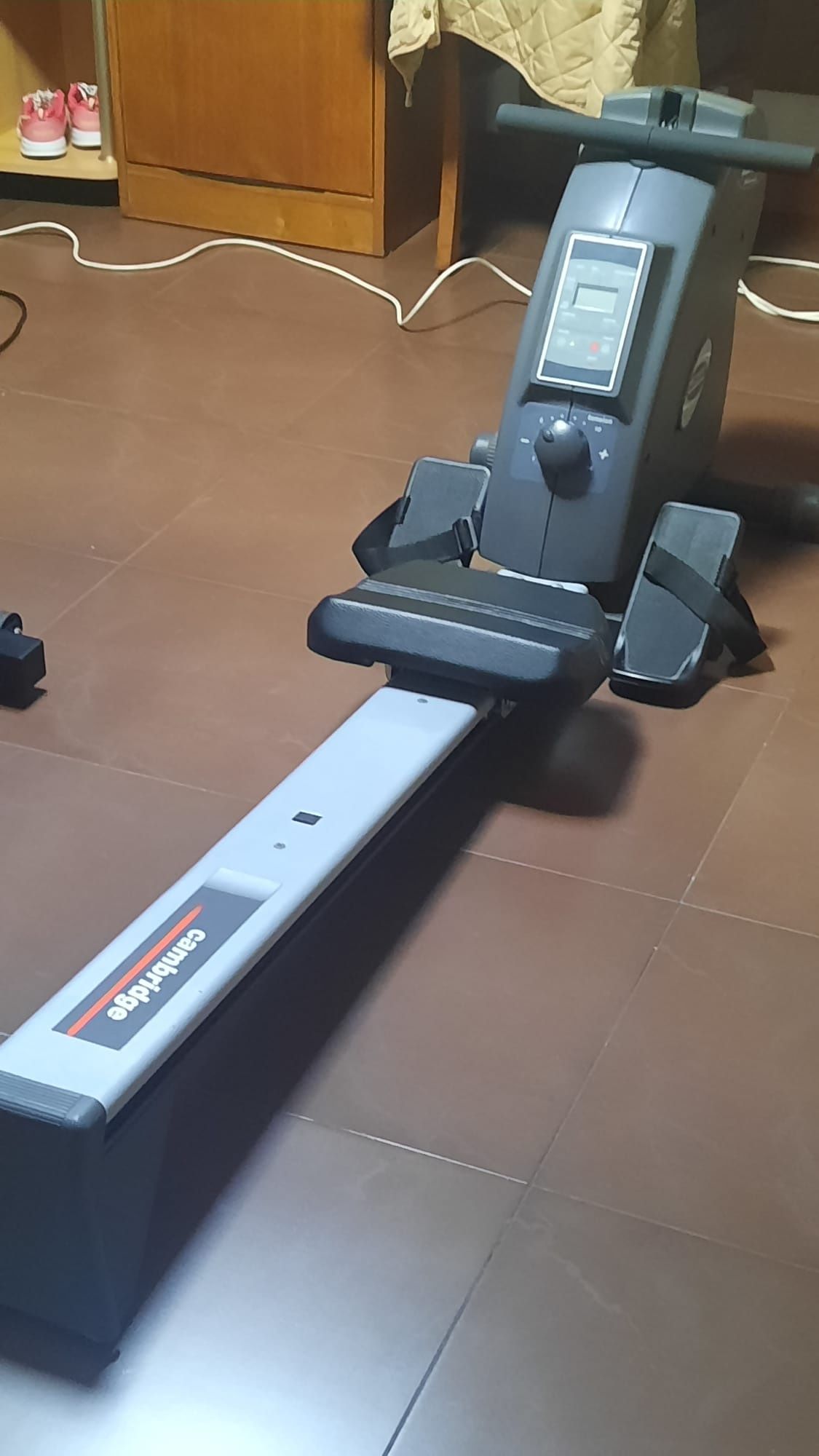 Máquina de remo .em bom estado
