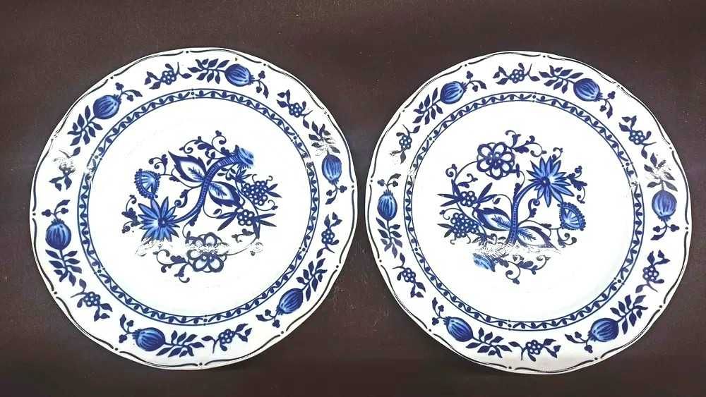 Filiżanki talerzyki cebulowy wzór porcelana Mirostowice Pruszków PRL