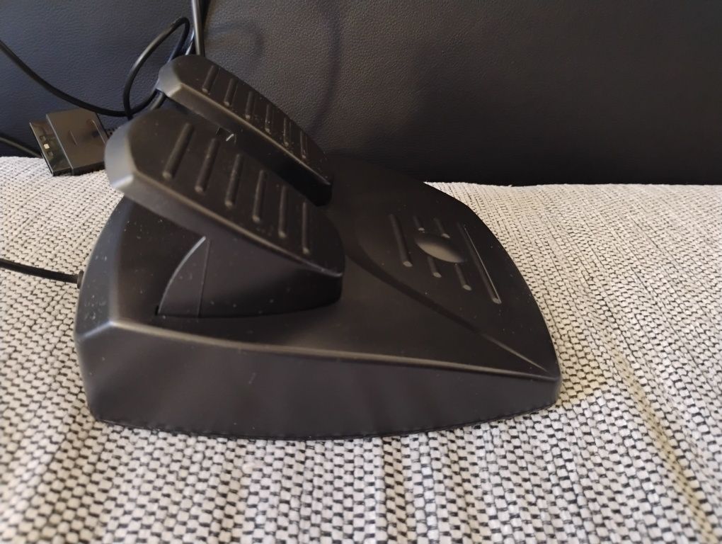 Kierownica Tracker Steering Wheel Speed Driver USB PC/PS2/PS3 + PEDAŁY