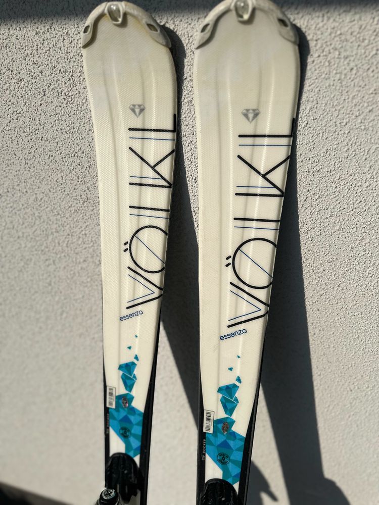 Narty VÖLKL Essenza 156 cm