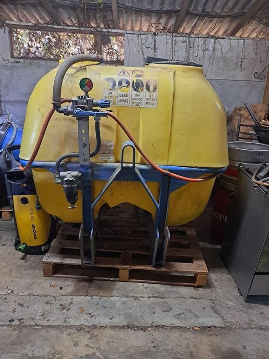 Pulverizador com barras