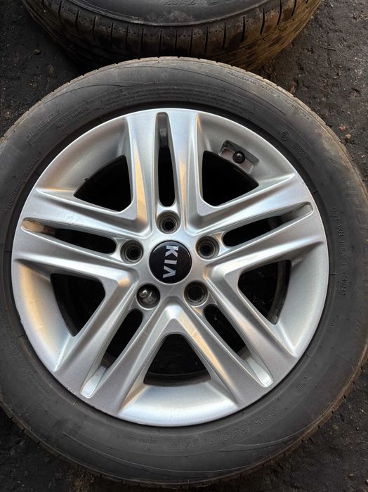 Kia Hyundai Koła Felgi aluminiowe z oponami letnimi 16 cali 5x114,3