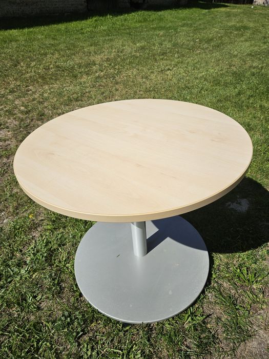 Stół konferencyjny okrągły średnica 80cm ze zmianą wysokości