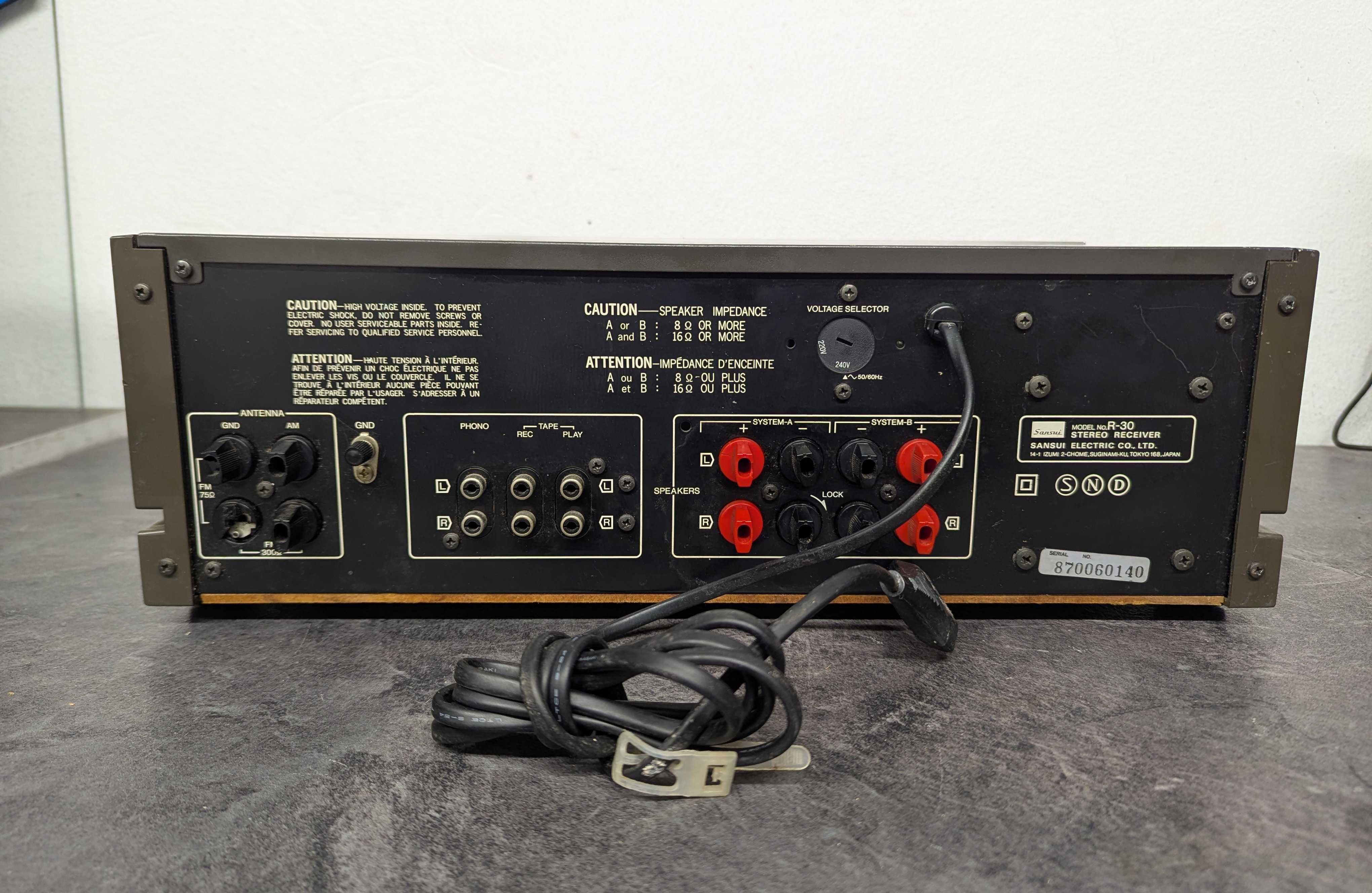 Ресивер Sansui R-30.