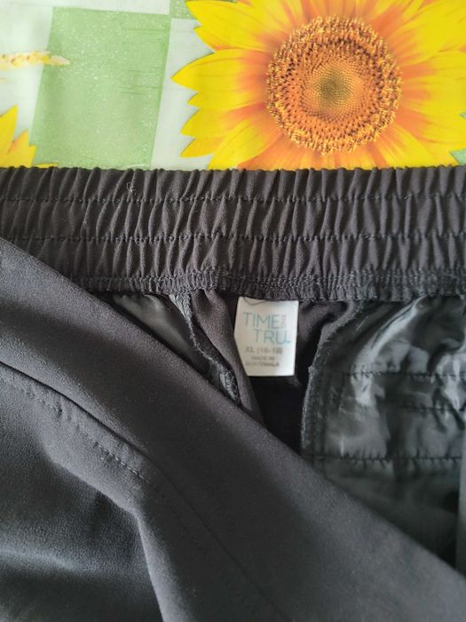 р 16-18 / 50-52-54  ошатні чорні штани довгі Time&Tru