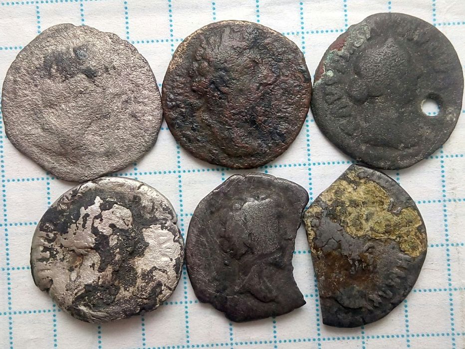 Денарії римські:срібло,лімес:Адріан,Траян,Комод,Пій та ін.Чудовий стан