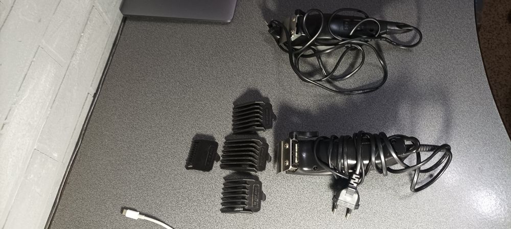 Машинка для стрижки волосся