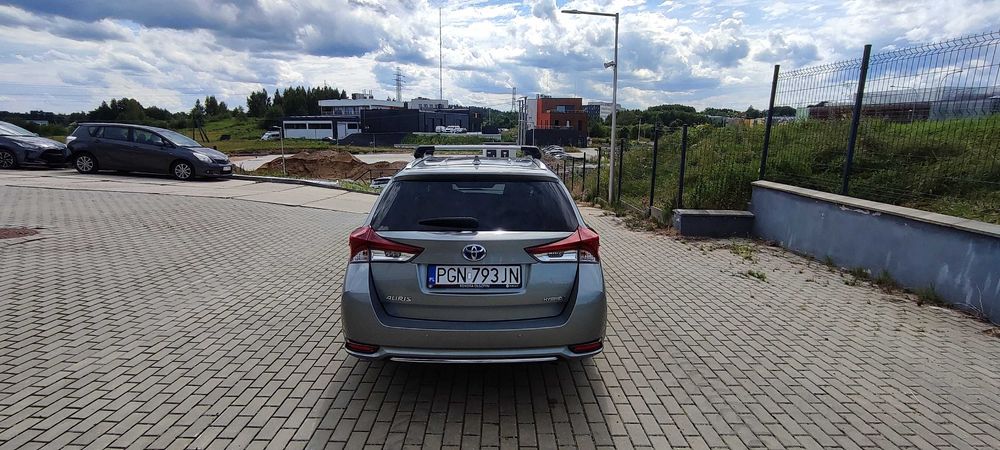 Toyota Auris Hybrid Selection ASO Polski Salon