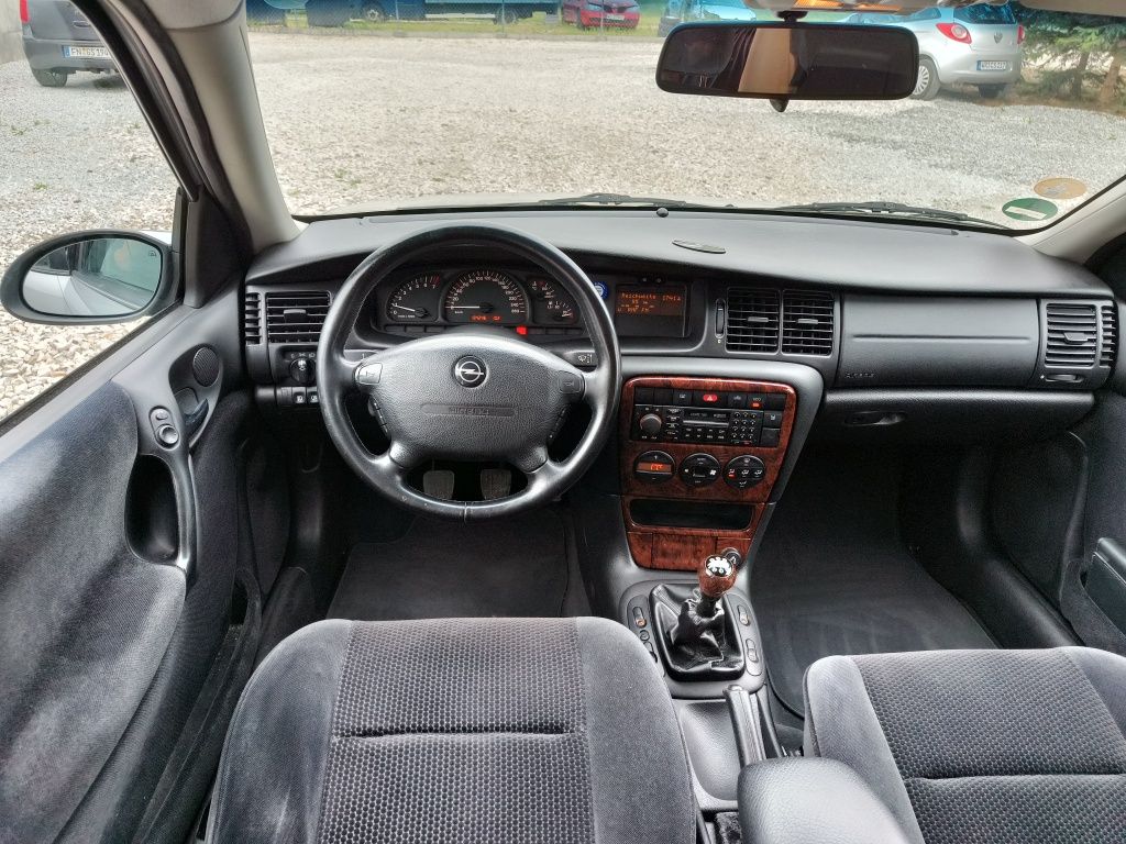 OPEL VECTRA • 2.0 Benzyna • Niski Przebieg • Unikat z Niemiec