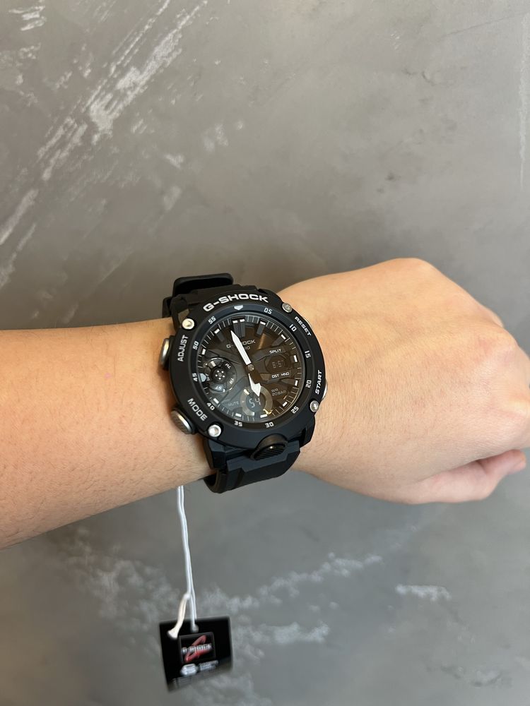 Годинник CASIO G-SHOCK GA-2000S-1AJF