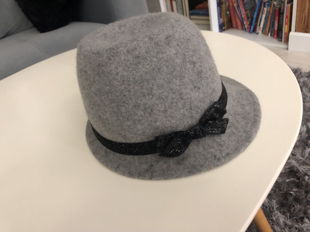 Kapelusz H&M elegancki