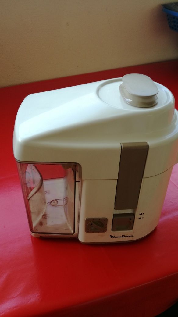 Máquina para fazer sumos