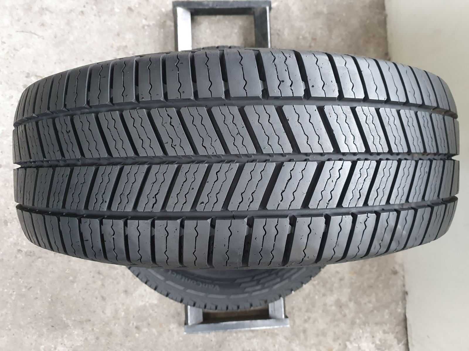 4x Continental VanContact A/S Ultra  235/60r17C  8,8mm Jak nowe 2023r