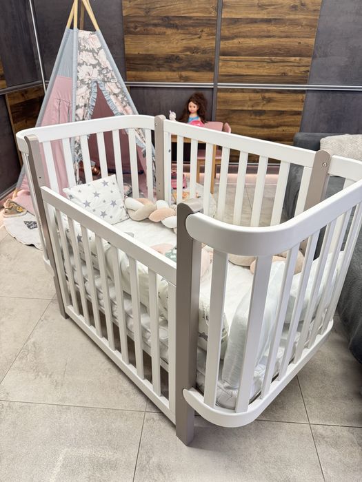 Ліжечко  дитяча  Верес ( Veres)  Монако біло-капучінова з буку