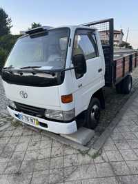 Vendo Toyota Dyna 150