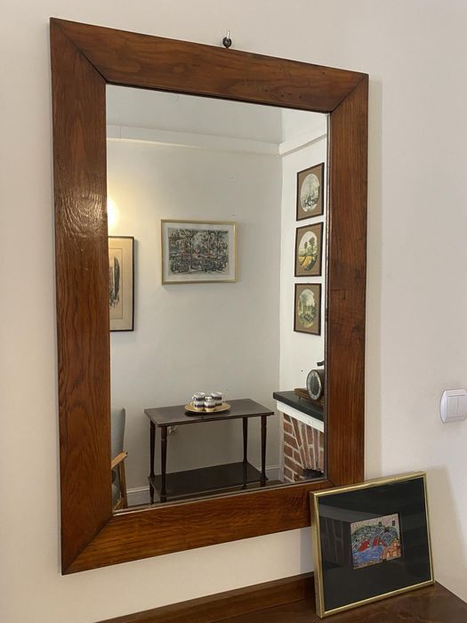 Konsola i lustro w drewnianej ramie