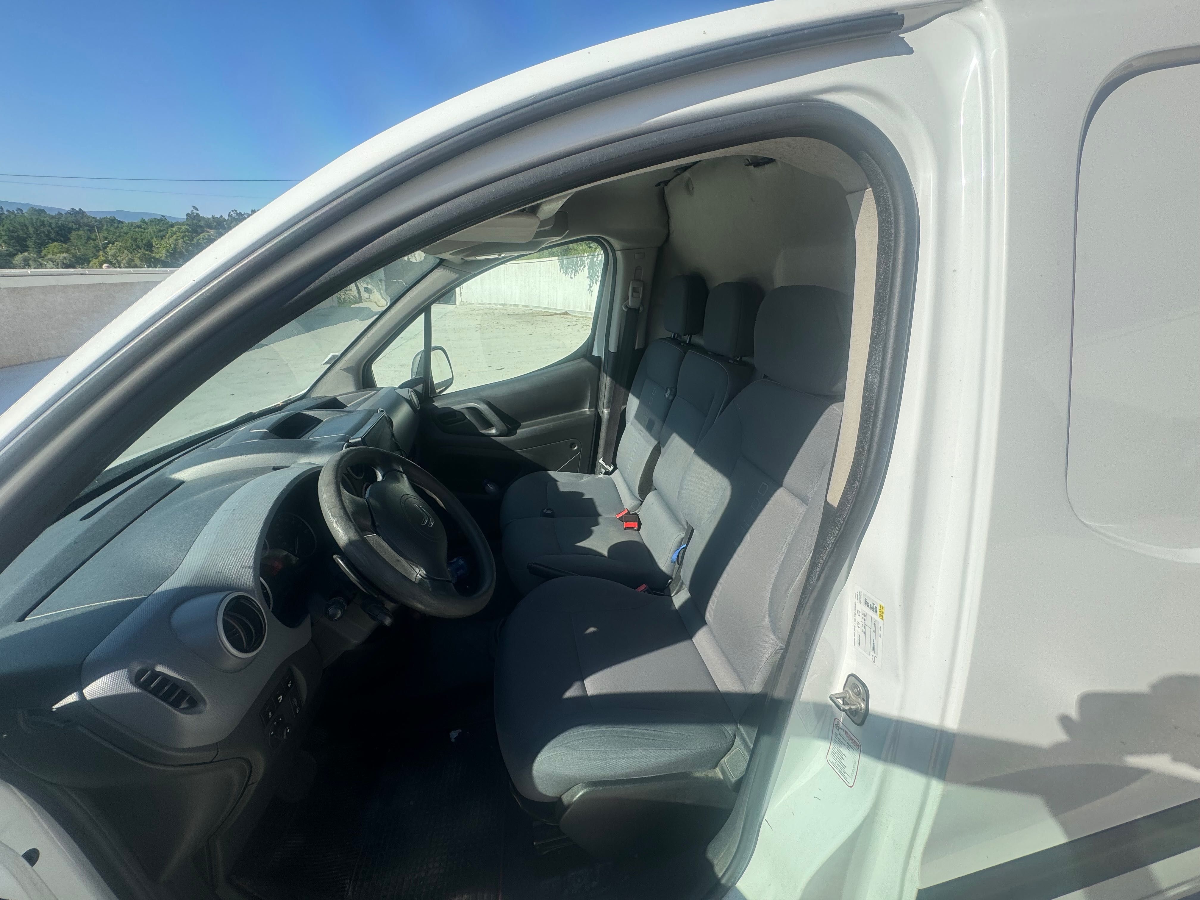 Citroën berlingo caixa automática 100cv