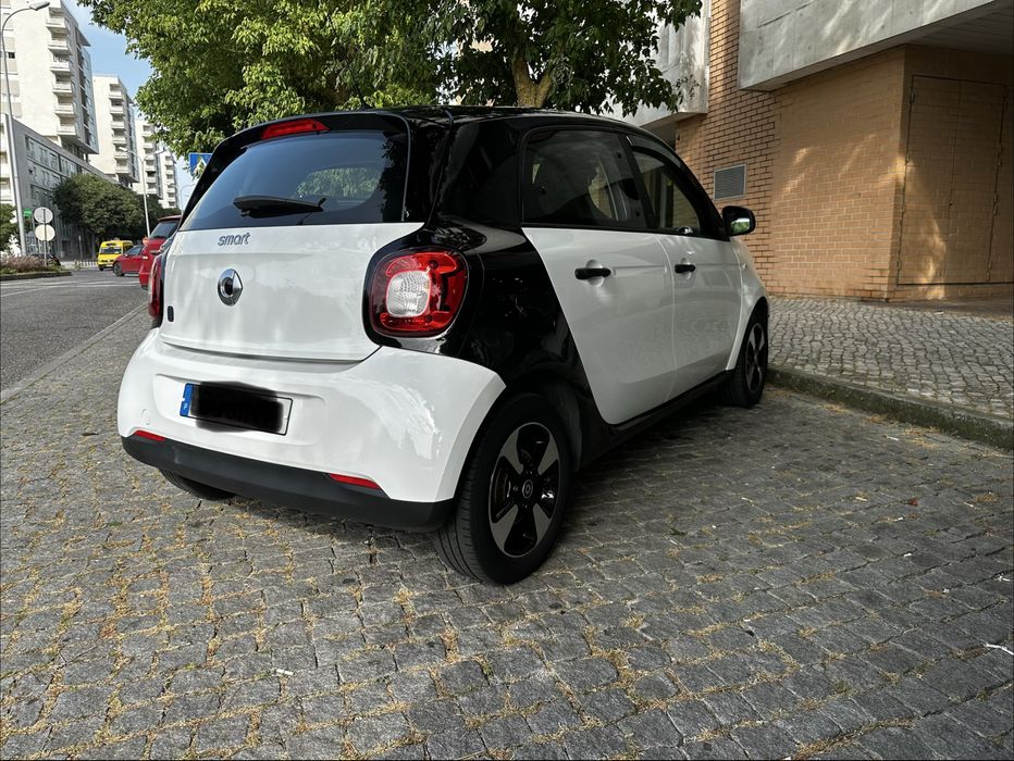 Smart EQ Forfour
