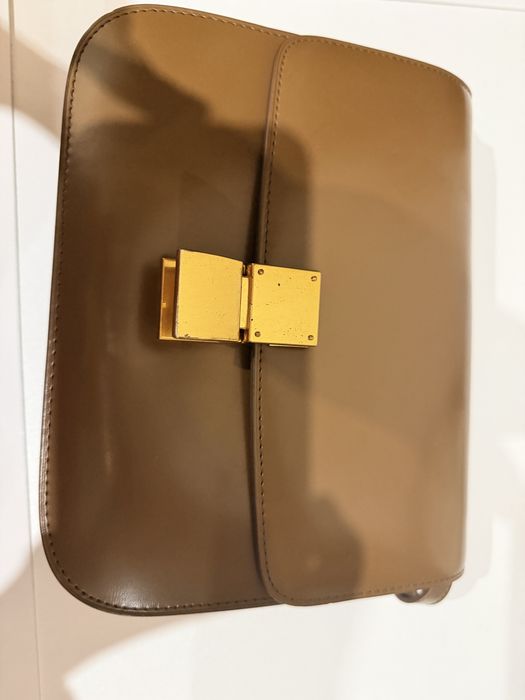 Шкіряна сумка в стилі celine box