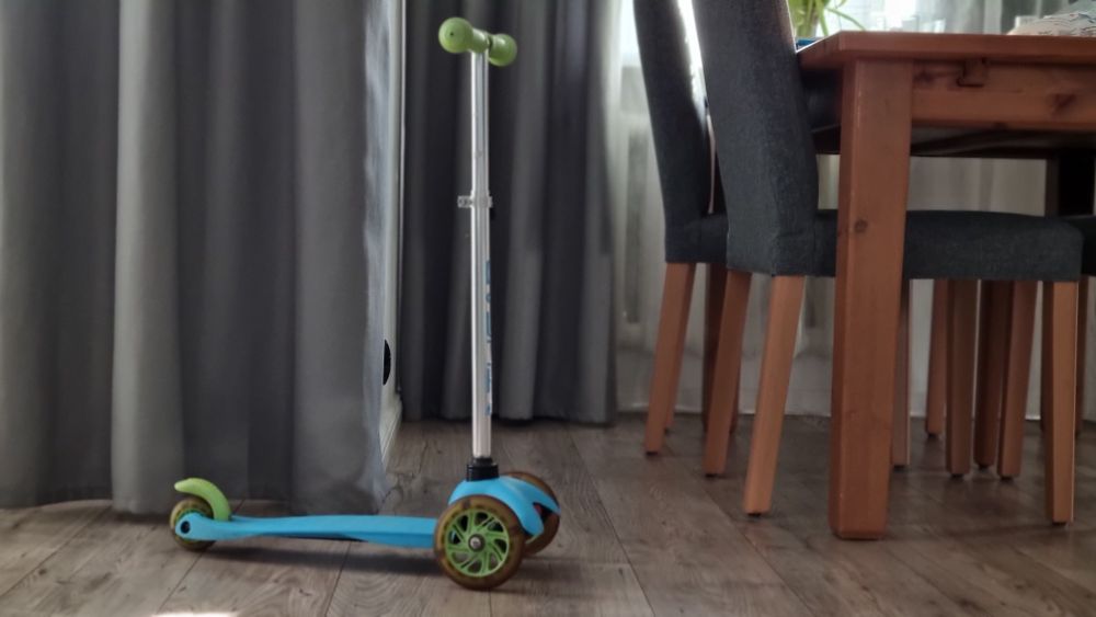 Hulajnoga 3 kołowa. Świecące kółka.