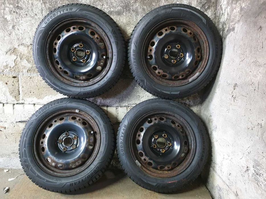 Felgi stalowe VW Skoda Seat R15 5x100 6JX15H2 ET 38 centr 57,1mm