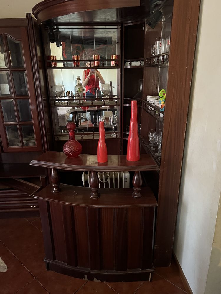 Vendo diferentes jarras