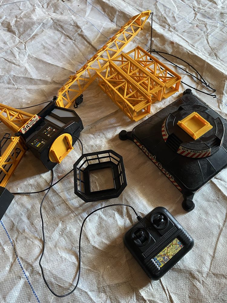 Grua de brincar telecomandada