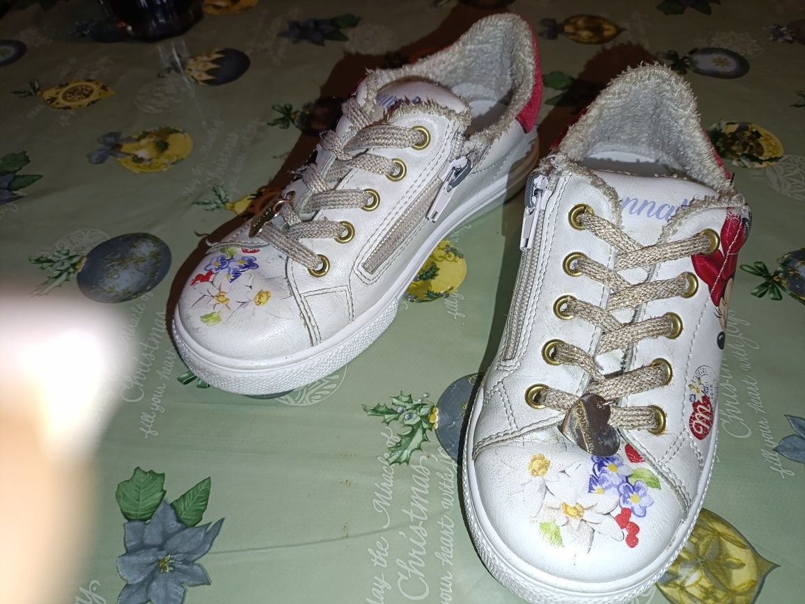 Sapatilhas da mini usadas em muito bom estado