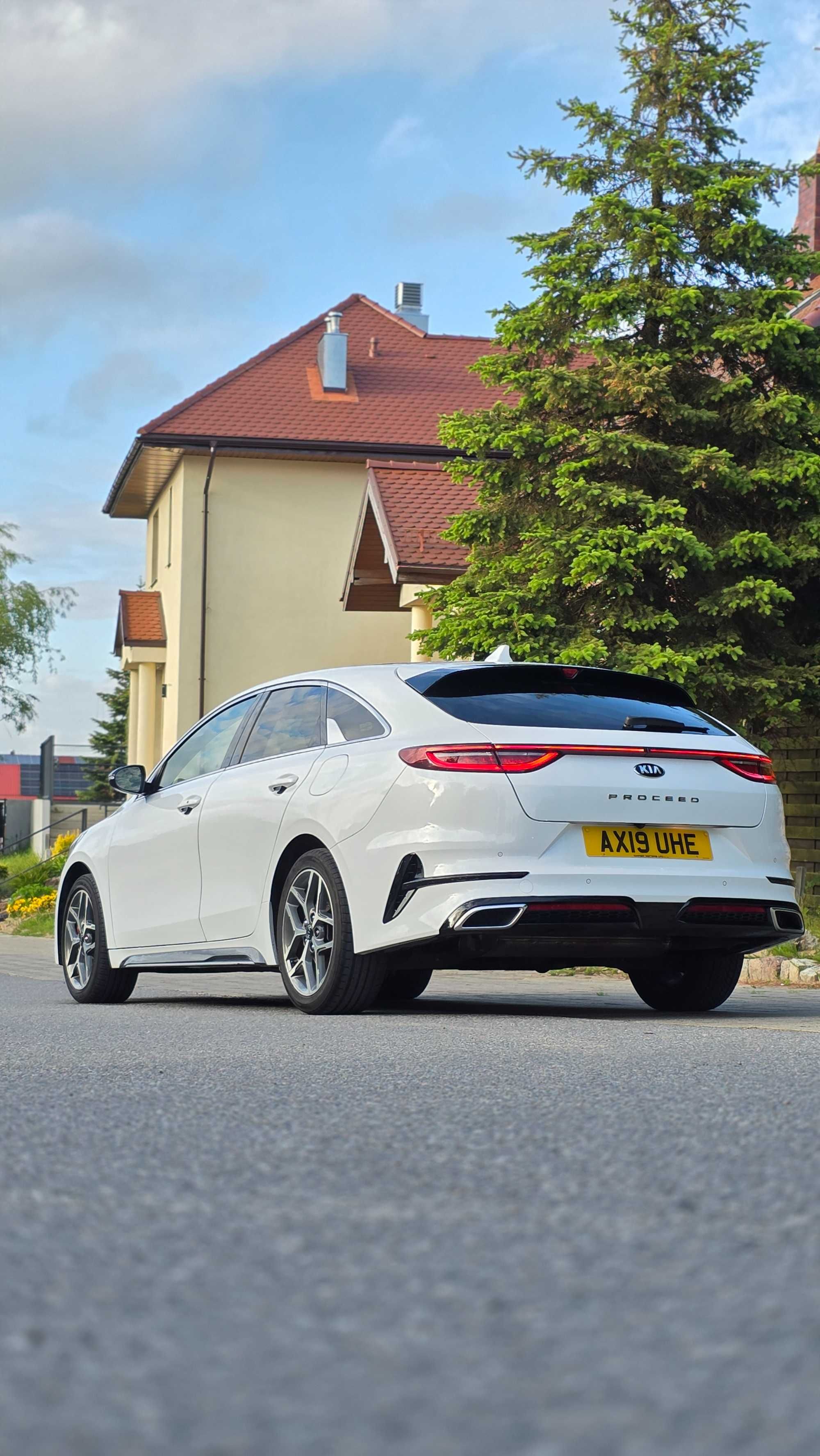 Kia ProCeed 1.4 T-GDi GT Line 2019 • Automat • Anglik