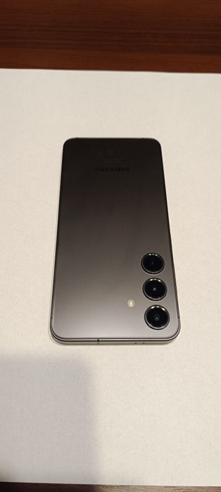 Samsung S24 BLACK