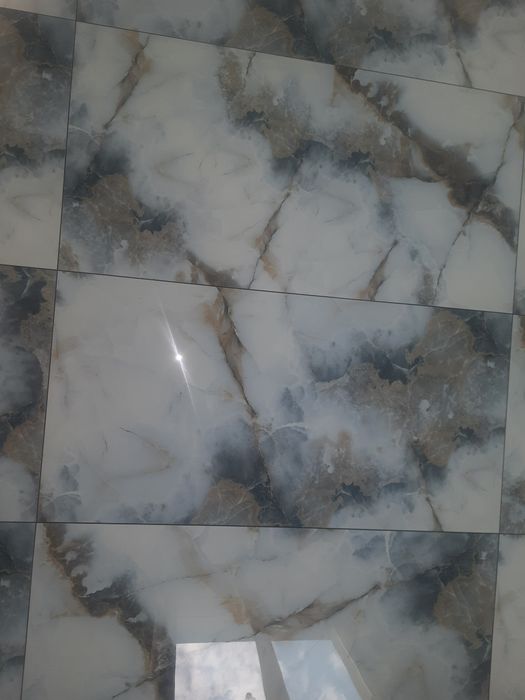 Плитка каремічна