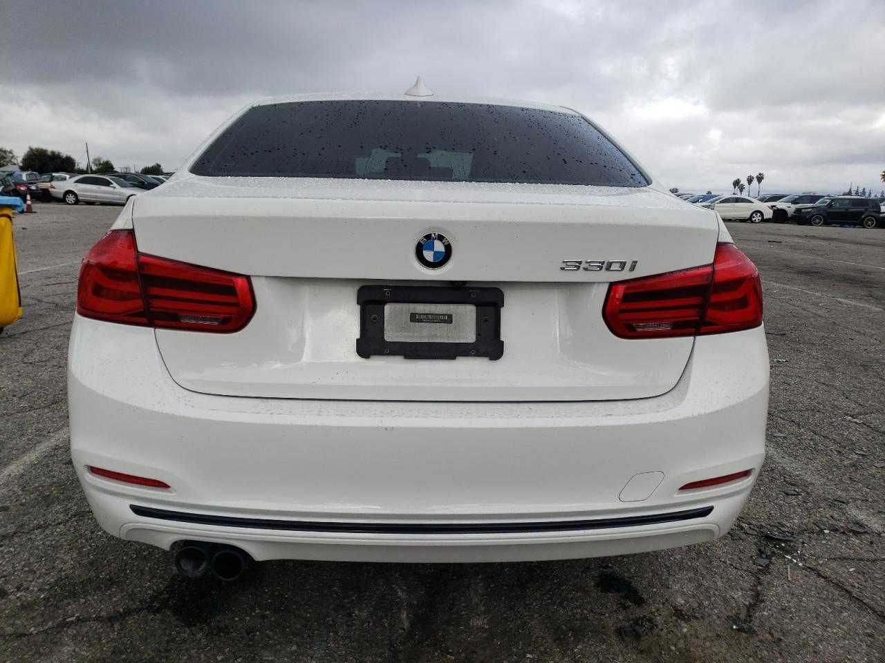 Bmw 330 I 2018  .