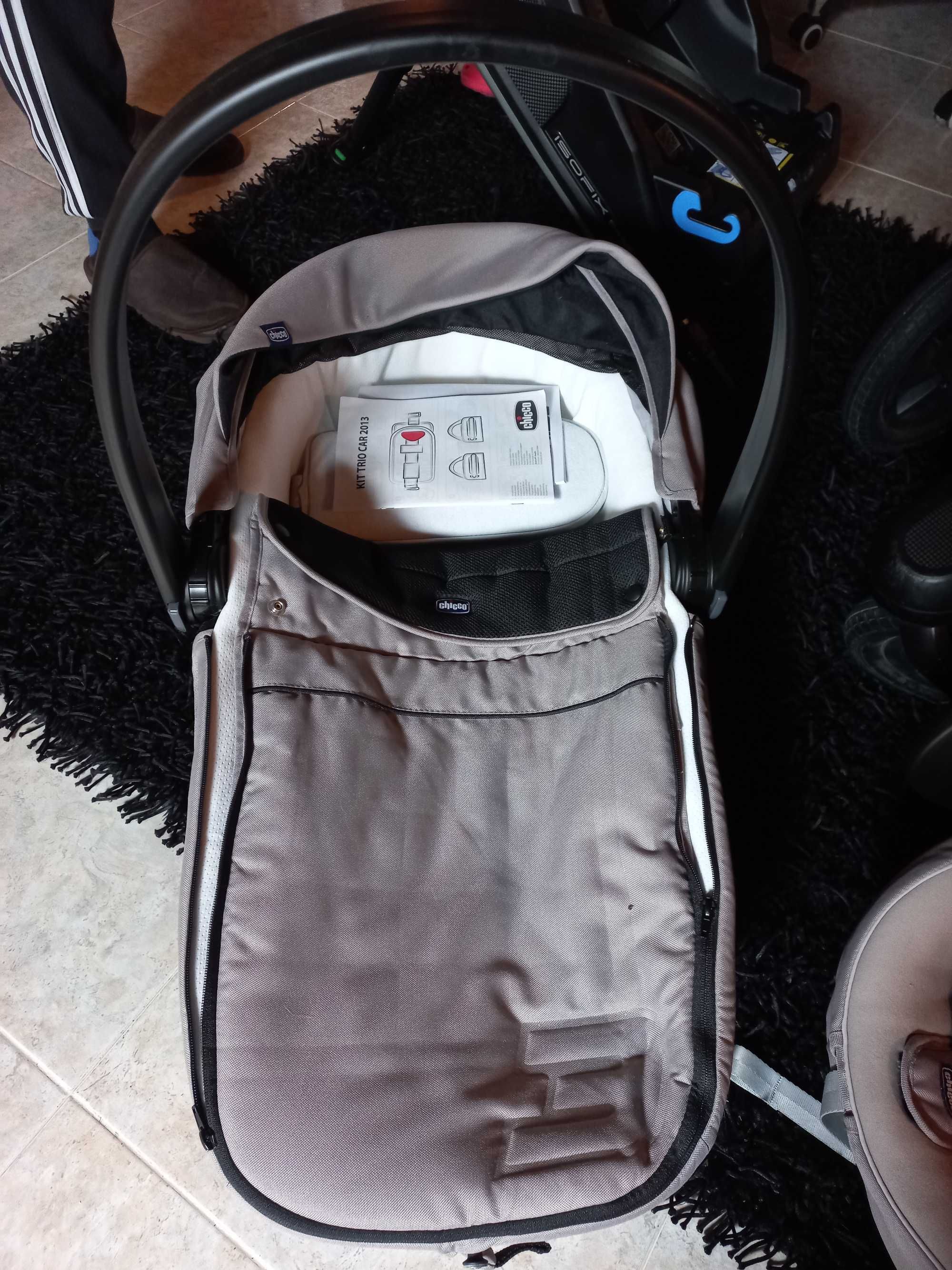 TRIO ACTIV3 e ISOFIX - carrinho passeio bebé Chicco TRIO