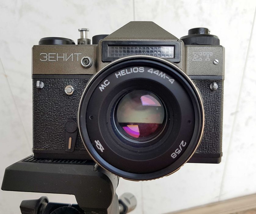 Зенит ЕТ + об'єктив HELIOS 44M-4 58mm f/2
